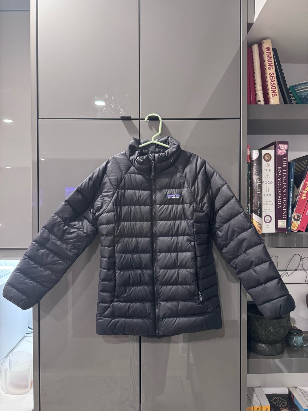 Unisex Patagonia Kids' Black Down Puffer Jacket